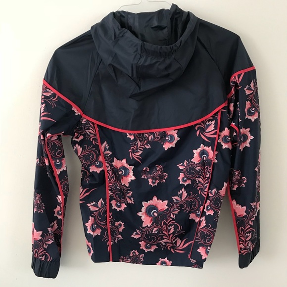 NWT Nike Floral-Print Sportswear Jacket - Picture 6 of 7